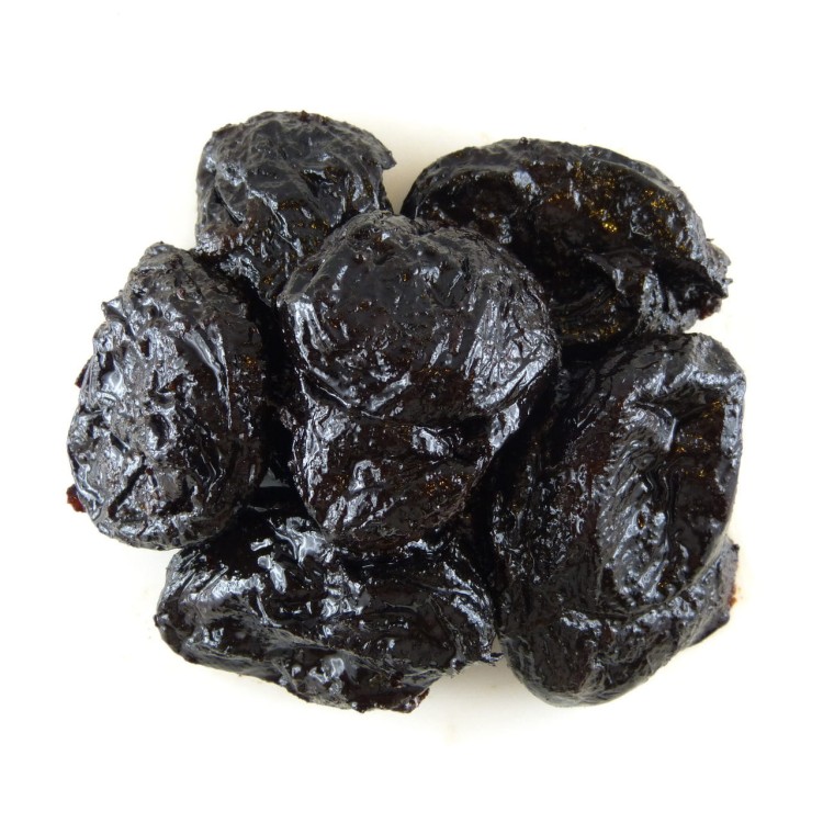 Polskie śliwki (odmiana Tophit), wędzone bez pestek 500g